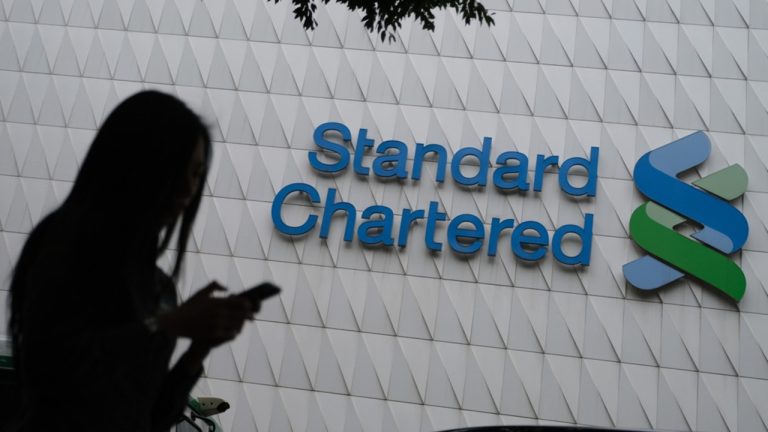 「1MDB清盤人控渣打未防洗錢 索償211億」